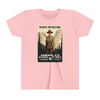 America's National Parks - Worth Protecting (Female Ranger) Kids' T-Shirt